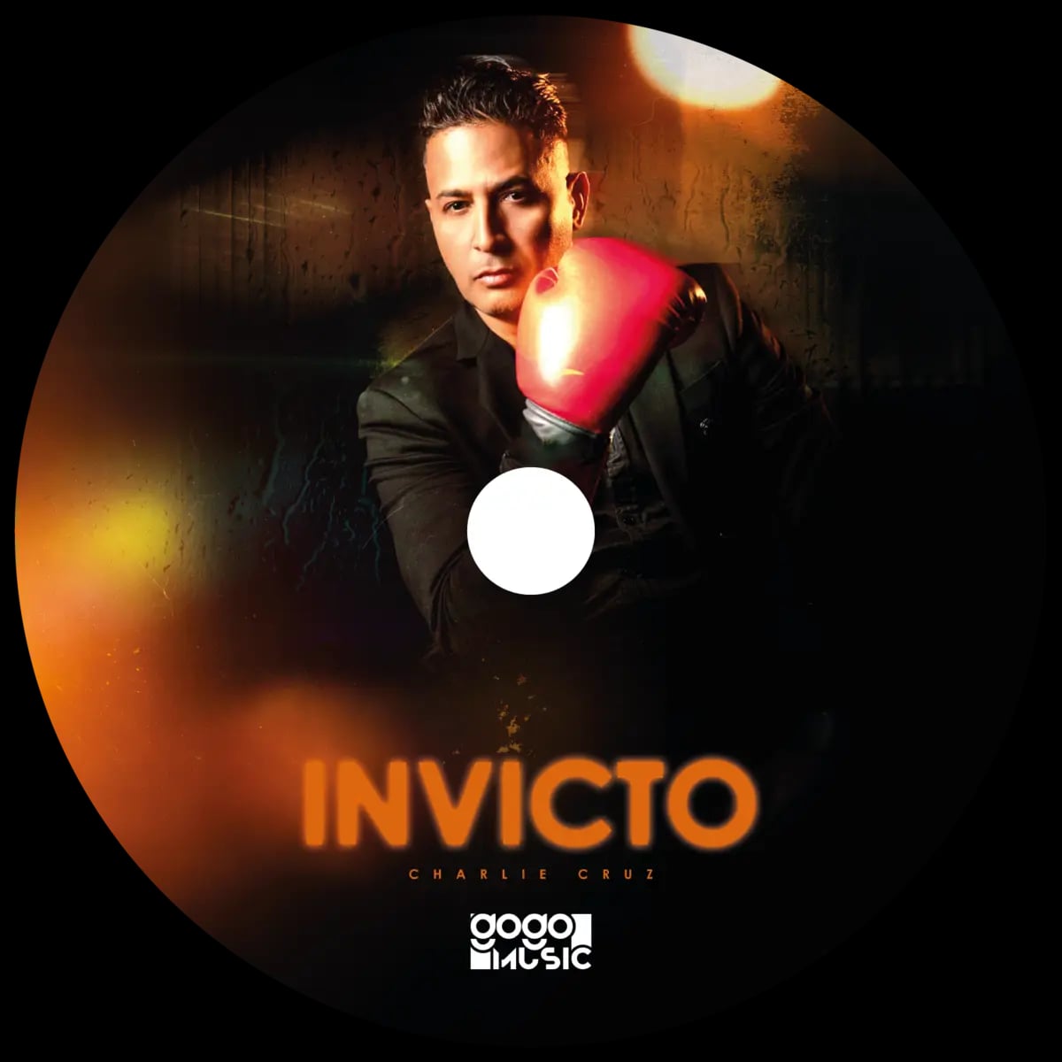 CD circular del álbum Invicto de Charlie Cruz